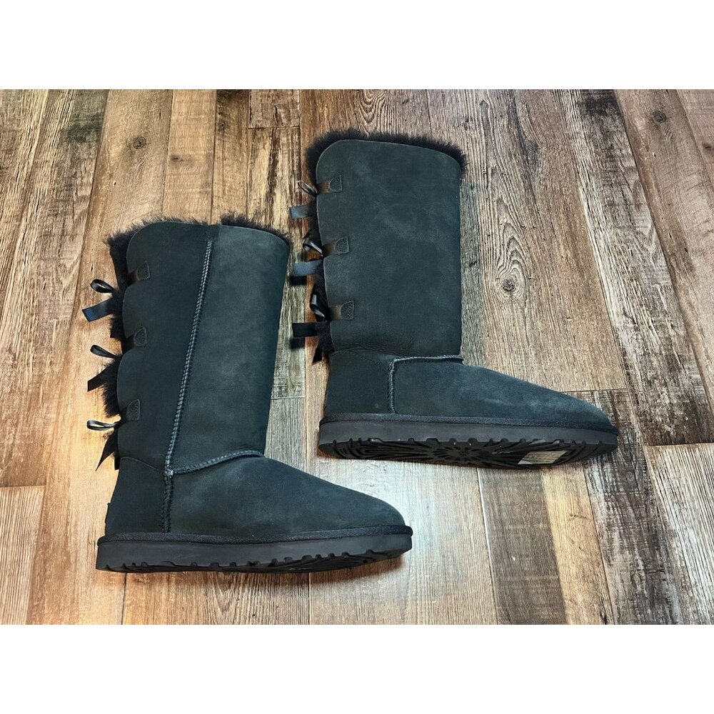Ugg Bailey Bow II Tall Boot in Black Size 10 BRAND NEW - Picture 2 of 8